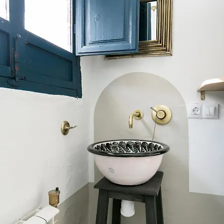 Corrala La Almohada Гранада